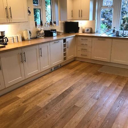 Cotswolds Luxury House In Central Bourton Large Sleeps 2-11. Pet Friendly. Exterior foto
