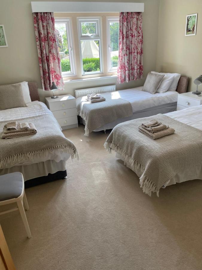 Cotswolds Luxury House In Central Bourton Large Sleeps 2-11. Pet Friendly. Exterior foto